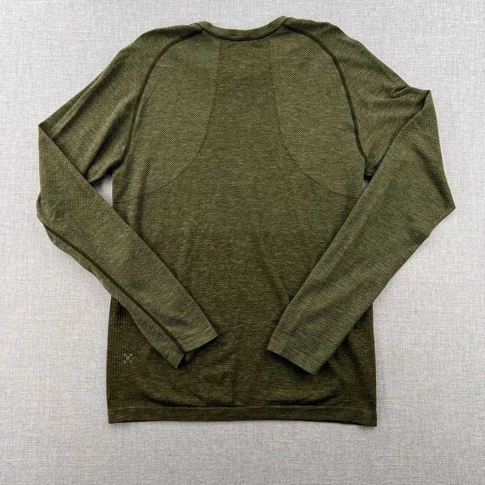 Lululemon Metal Vent Tech 2.0 Long Sleeve Shirt Men Small Olive Green Active Gym